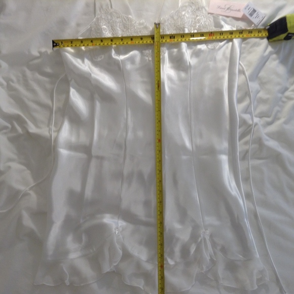 Linea Donatella Short nightgown/slip White SzL NWT - Picture 4 of 5
